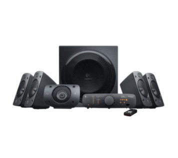 Logitech Speaker System Z906 sur PC Gamer Master au Maroc